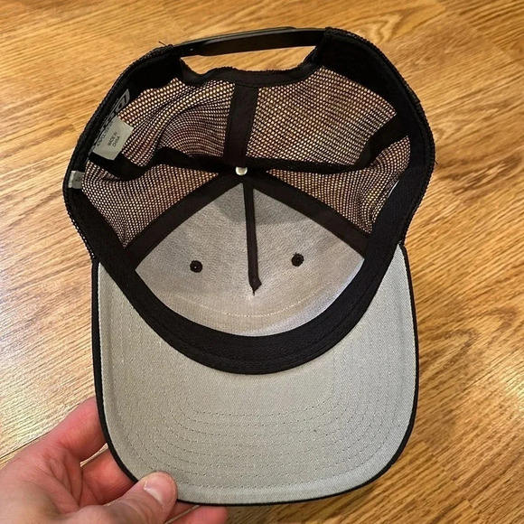 Premium Cap Hat Raised Rowdy Crowned Heads Black / Red Mesh Snapback adjustable - Picture 6 of 8